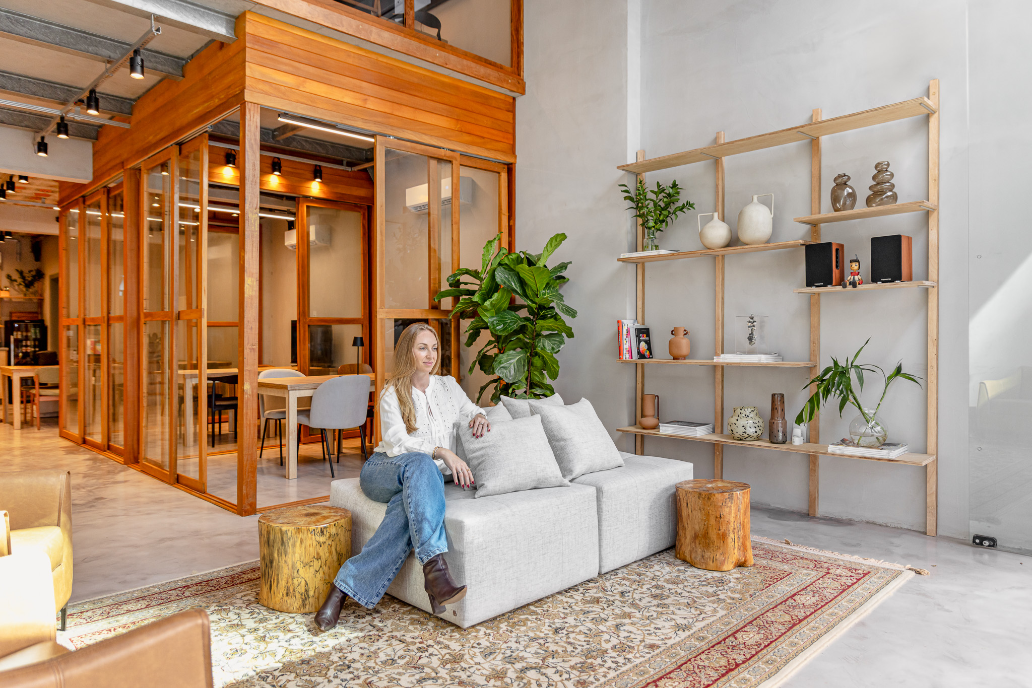 Espaço comercial autoral